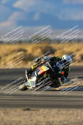 media/Dec-07-2024-CVMA (Sat) [[21c5f1ef85]]/Race 12-Supersport Middleweight/